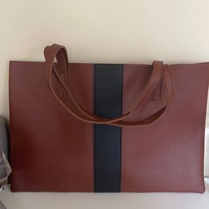 Vince Camuto Tote